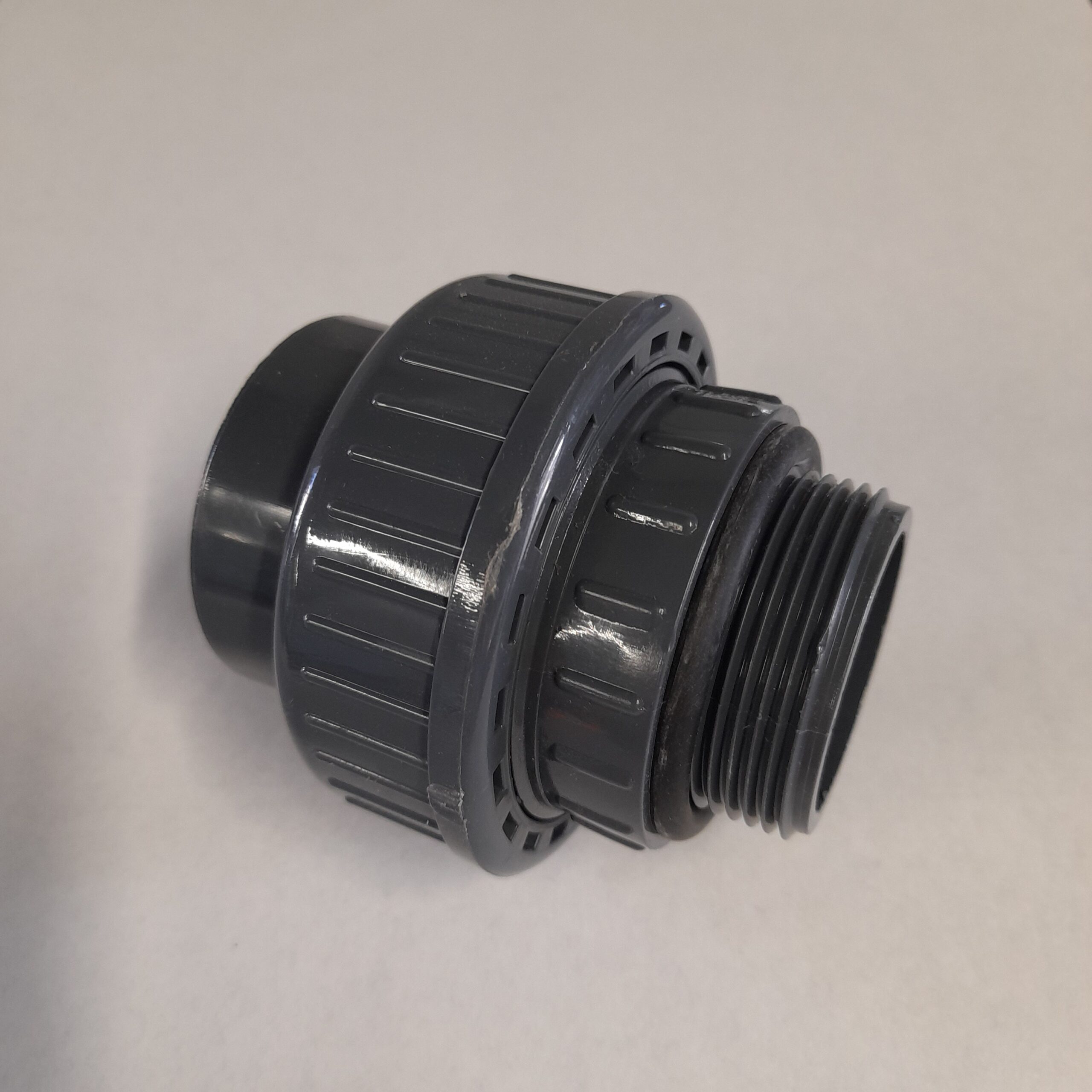 PVC Verschraubung m. O-Ring, 50 mm - 1 1/2" AG, Grau